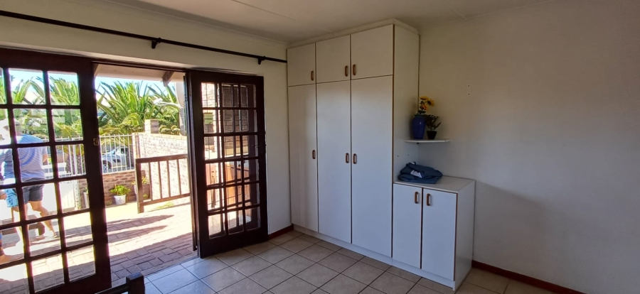 1 Bedroom Property for Sale in Ferreira Town Eastern Cape